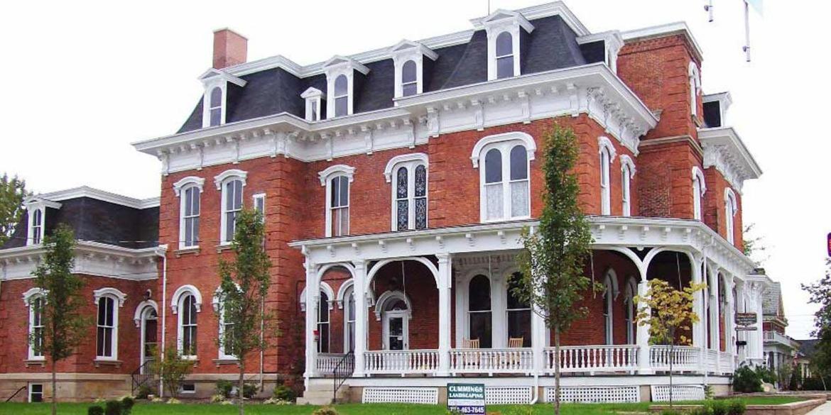 Inn Heritage House Suites Indiana